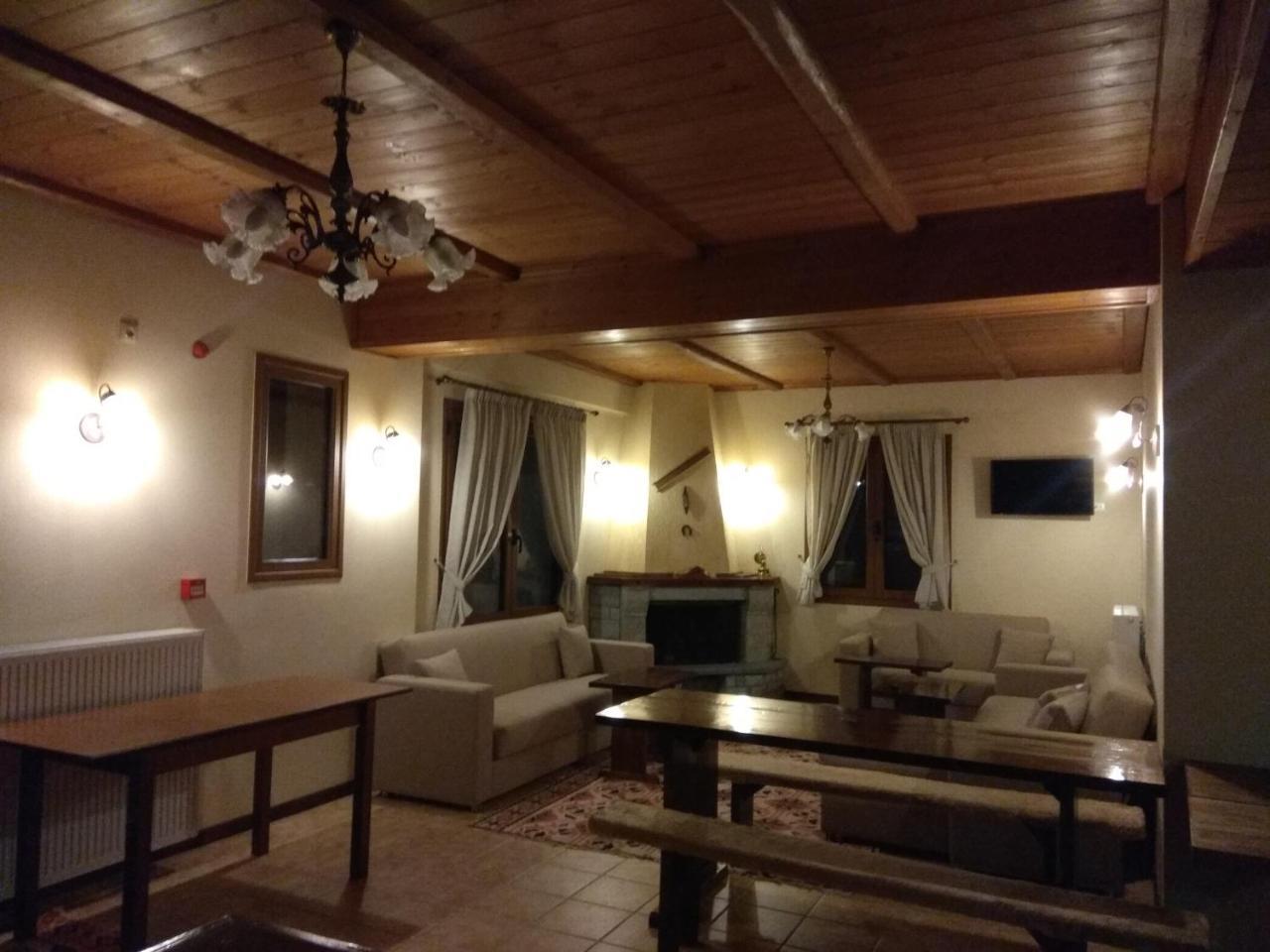Panorama Vytinas Hotel Екстериор снимка