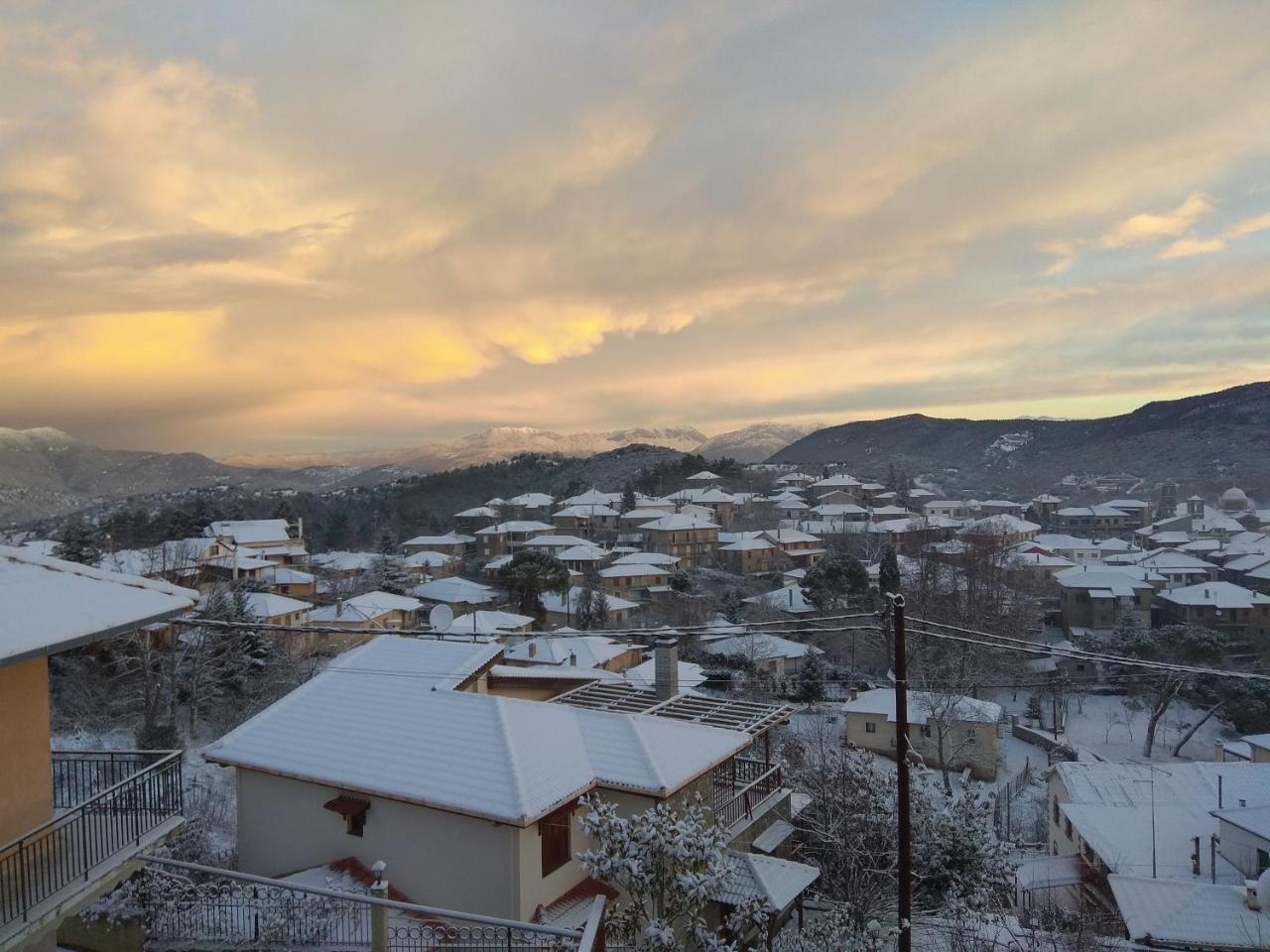 Panorama Vytinas Hotel Екстериор снимка